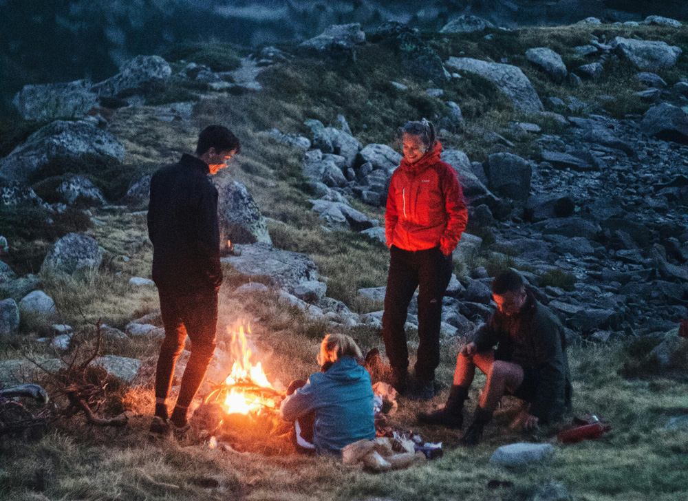 L’intervention familiale par la nature et l’aventure avec des jeunes et des parents exposés à des catastrophes naturelles&nbsp;: un projet pilote